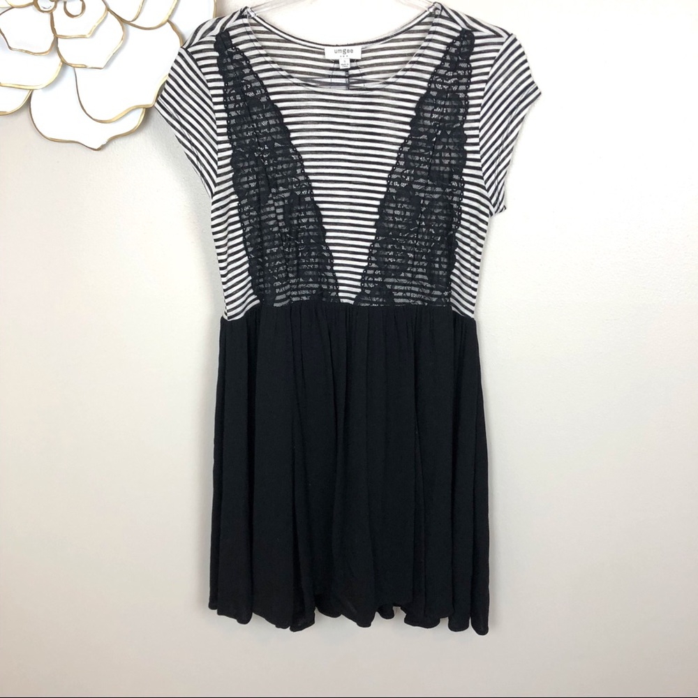 Umgee dress with lace detailing